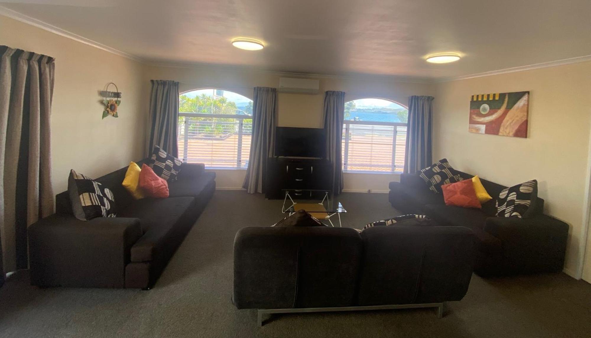 Lakeside Taupo Motel Екстериор снимка