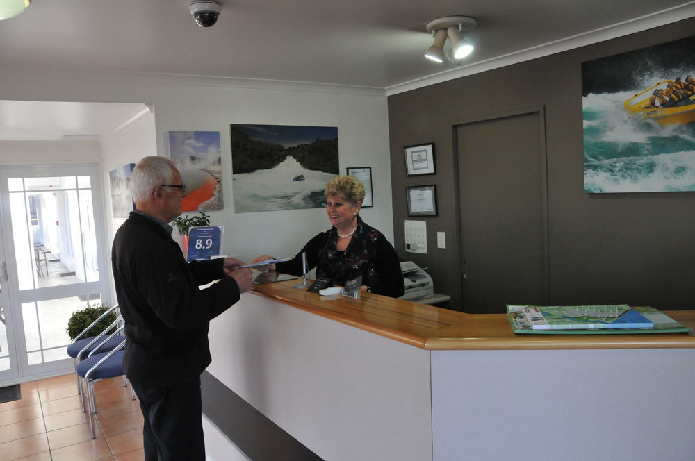 Lakeside Taupo Motel Екстериор снимка